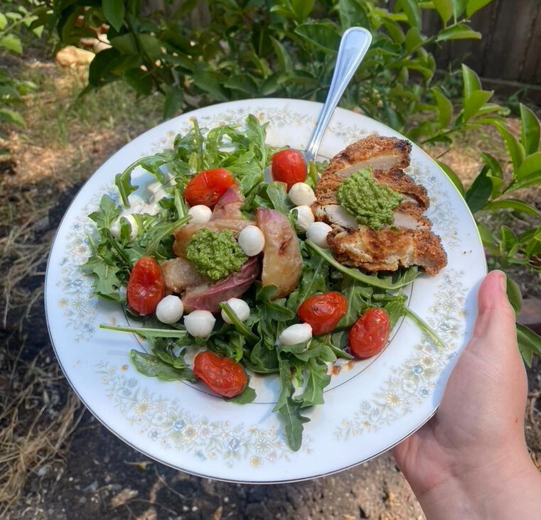 Roasted Peach Caprese Salad with min pesto and air-fried gluten free chicken breast